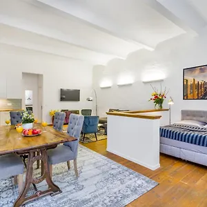 Apartment The Melchior, Luxury Industry Loft In Mitte Up To 5 Ppl With 2 Bath