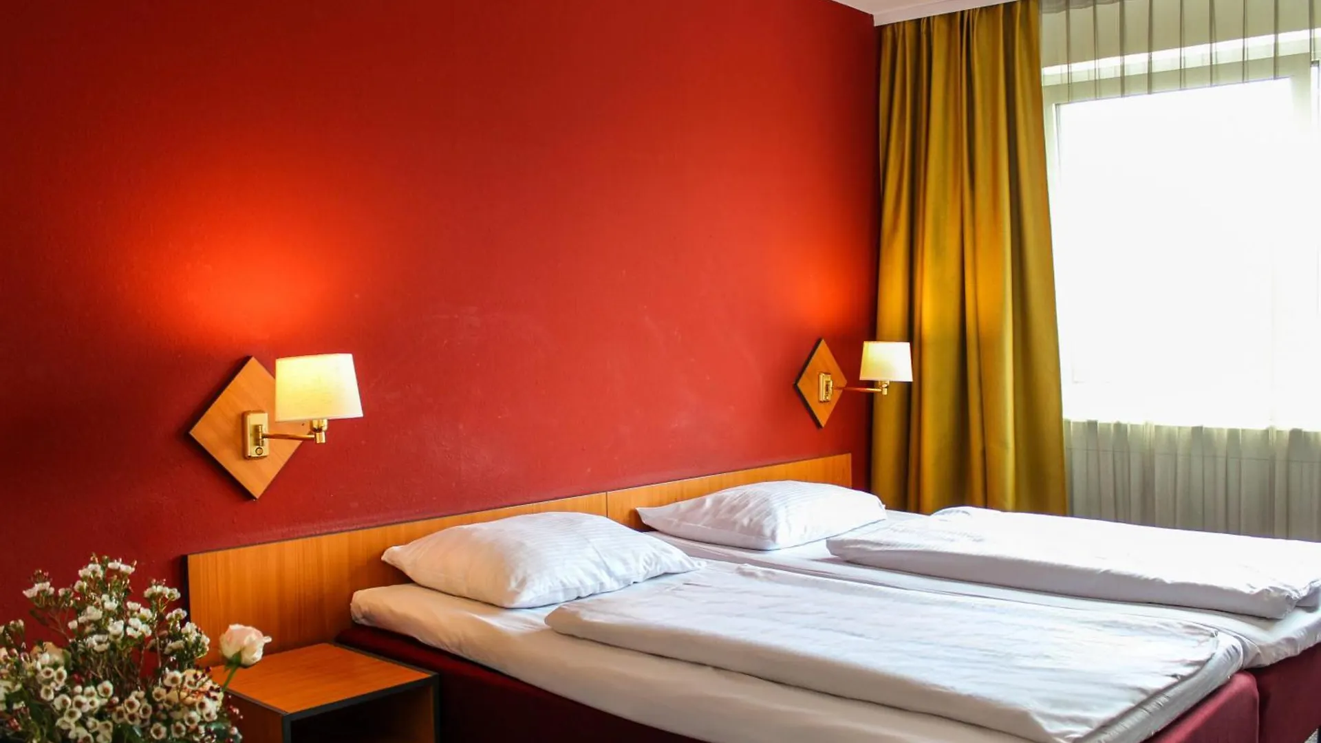 Good Morning + Berlin City East Hotel