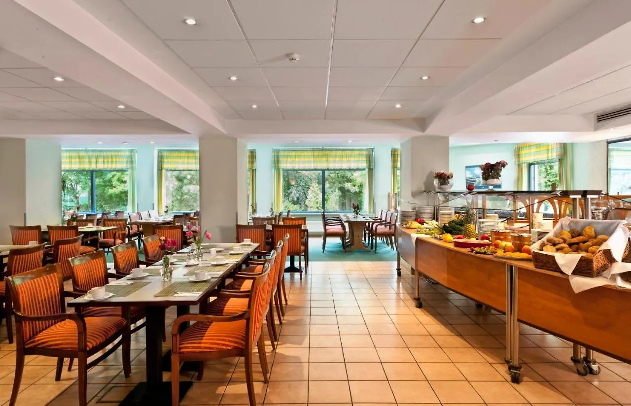 Good Morning + Berlin City East Hotel